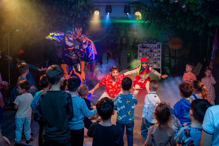 Teatru - o nouă lume a copilăriei!